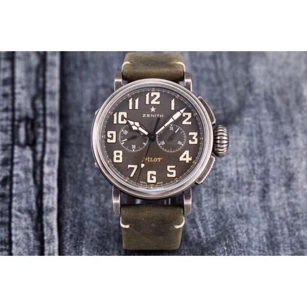 Heritage Pilot Ton-up Aged SS Case XF Best Edition with Green Nubuck Strap A7750